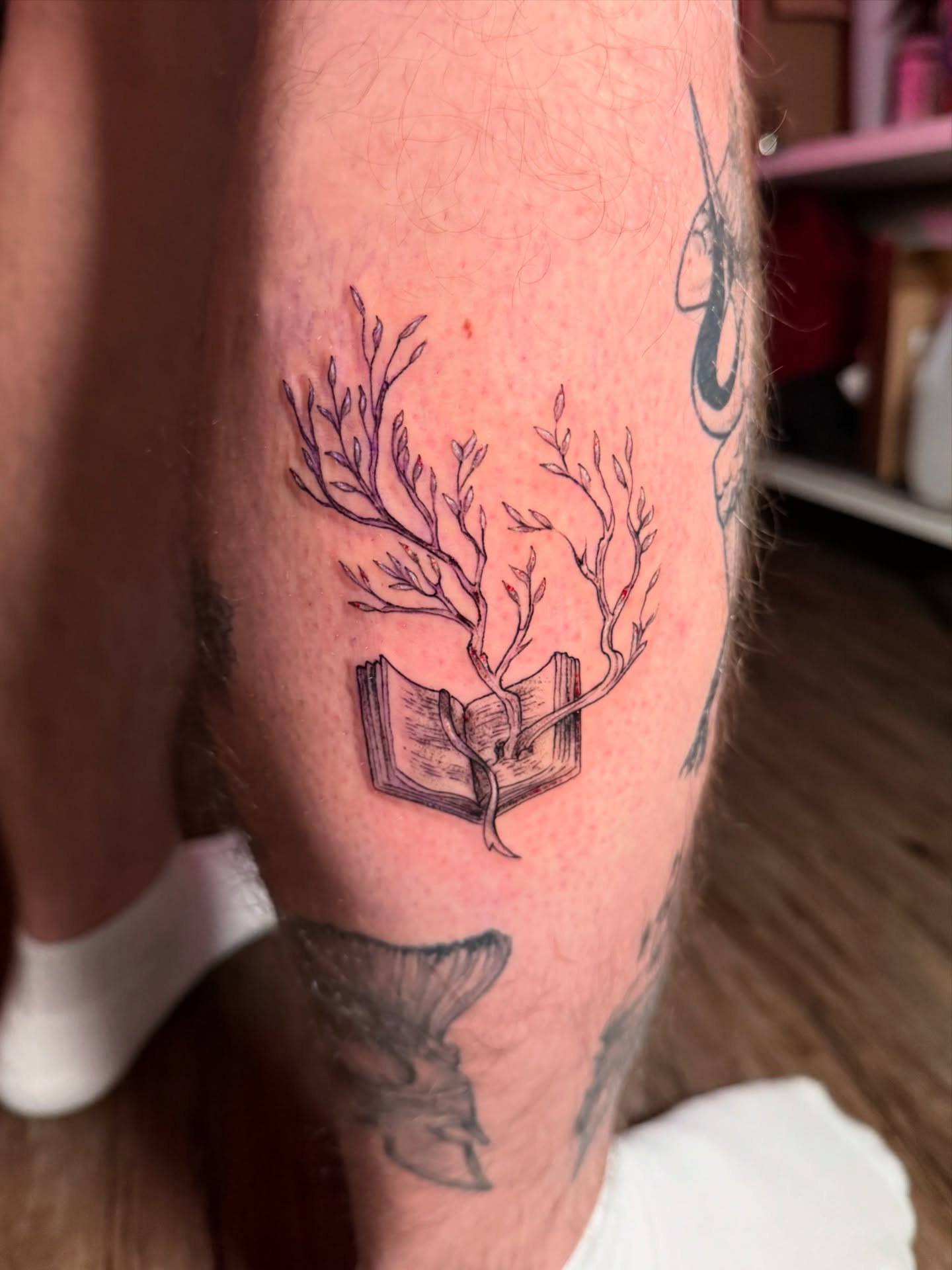 For the wonderful Benjamin💛
Thank you so much for your continued trust in collecting these pieces from me. It&rsquo;s always a joy getting to see you and catch up on life. 
Our next chapters are gonna be lit!!

✨ Hey there!! If you&rsquo;re looking 