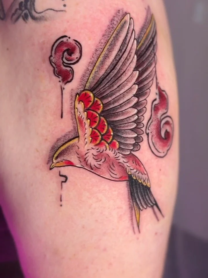 For the cherished Jaimie and Kathy💕

Here they told me to just go for it and surprise them  with matching/ not matching tattoos. I chose two bird species that can be found almost anywhere to celebrate their ancestry and represent that home can be wh