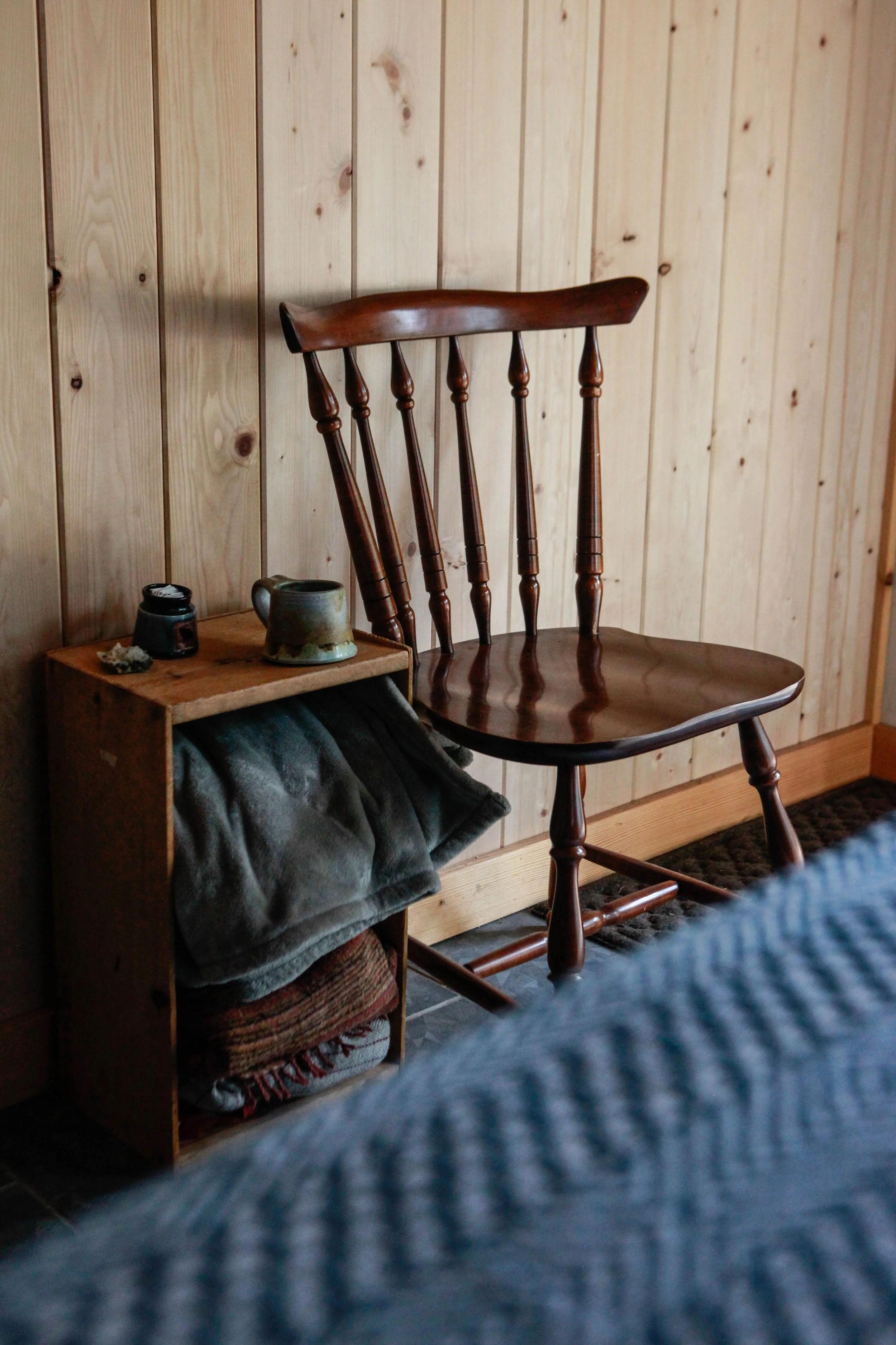 natural healing studio, acupuncture, safety, comfortable, warm, inviting, listening, medicine, healing, nelson, kootenays, south slocan, bonnington, crescent valley, slocan valley,