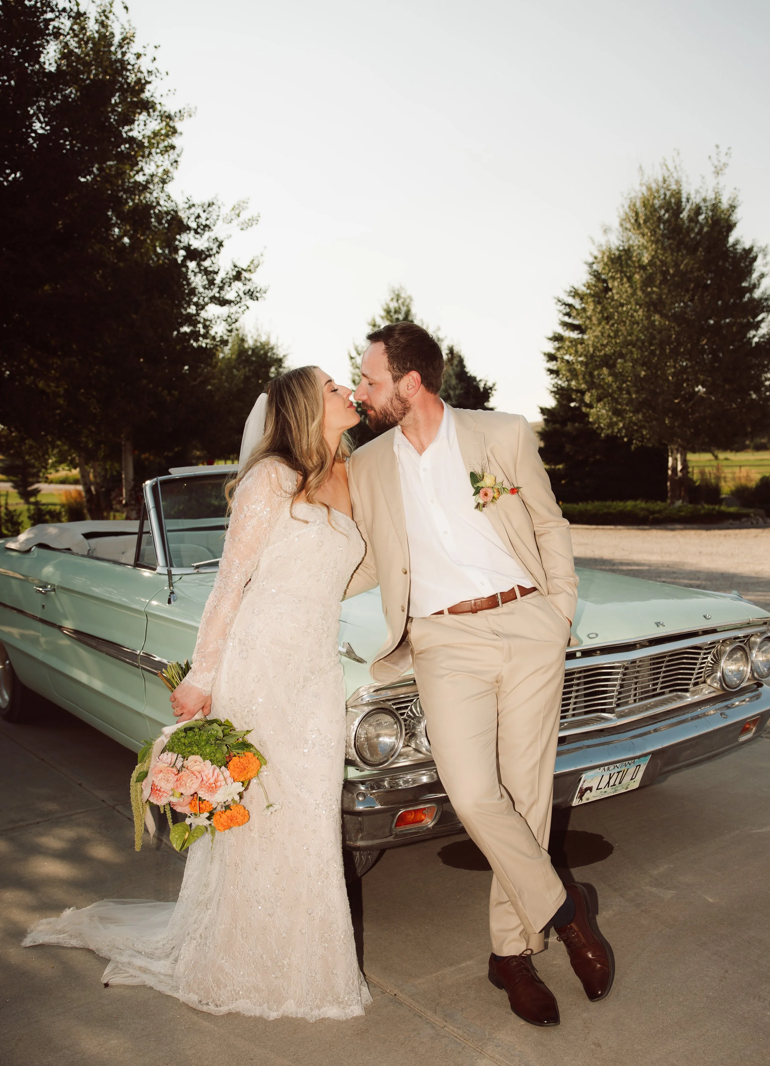 Molly & Corey’s Elegant Montana Wedding at a Ranch in Montana