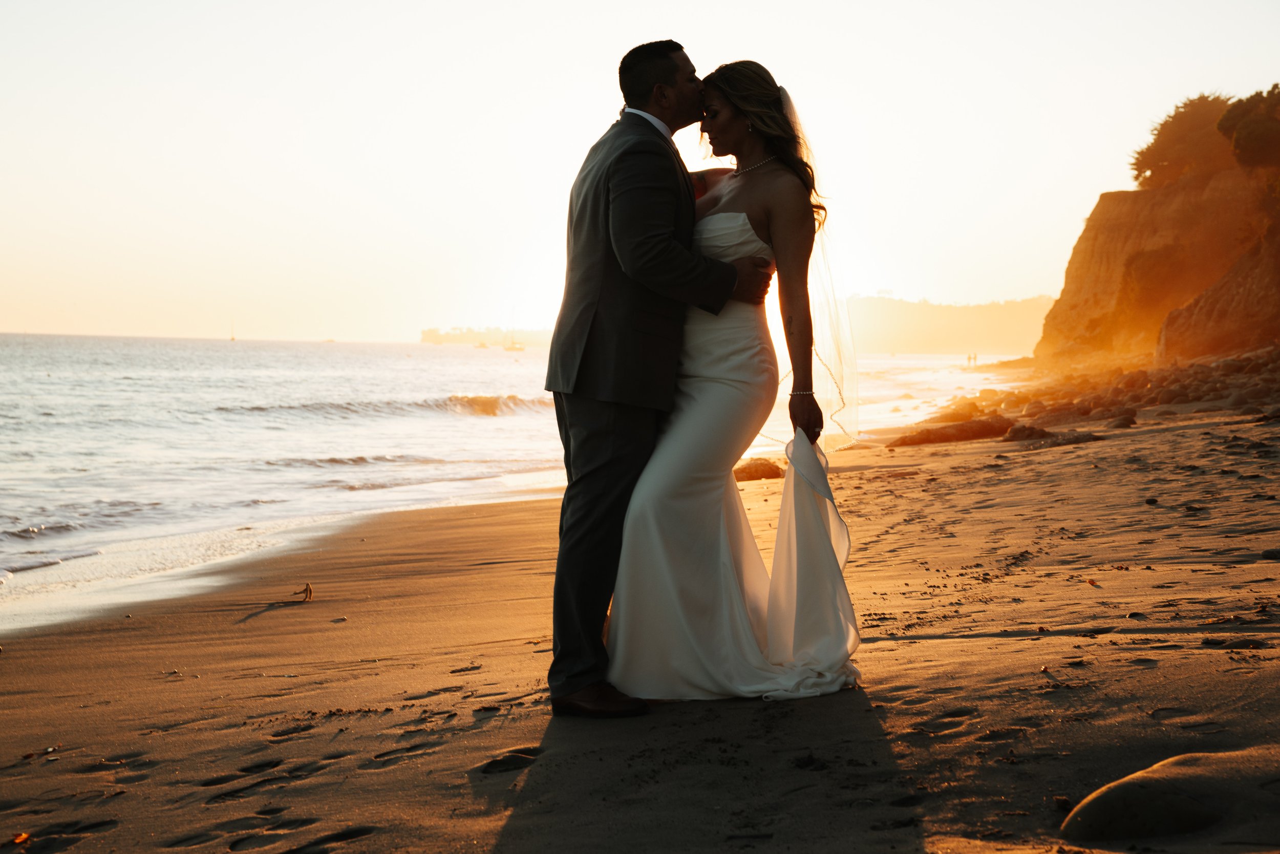 How to Choose Your Wedding Photographer for 2026