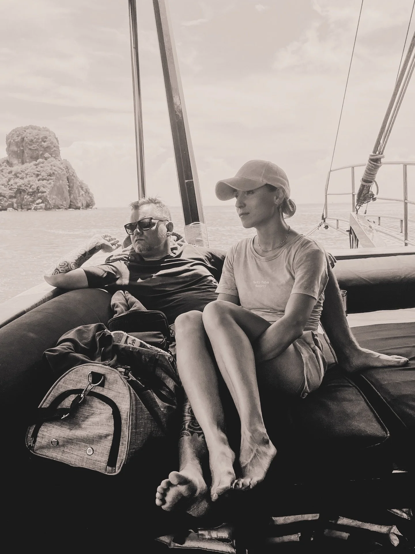 Make life your most extraordinary journey. ⛵️

Vintage Luxury Vibes @ &bdquo;Naga&ldquo; Private Yacht
📍Mu Koh Ang Thong National Marine Park | Thailand

#travelaesthetic #travelthailand #luxetravel #kohsamui #angthong