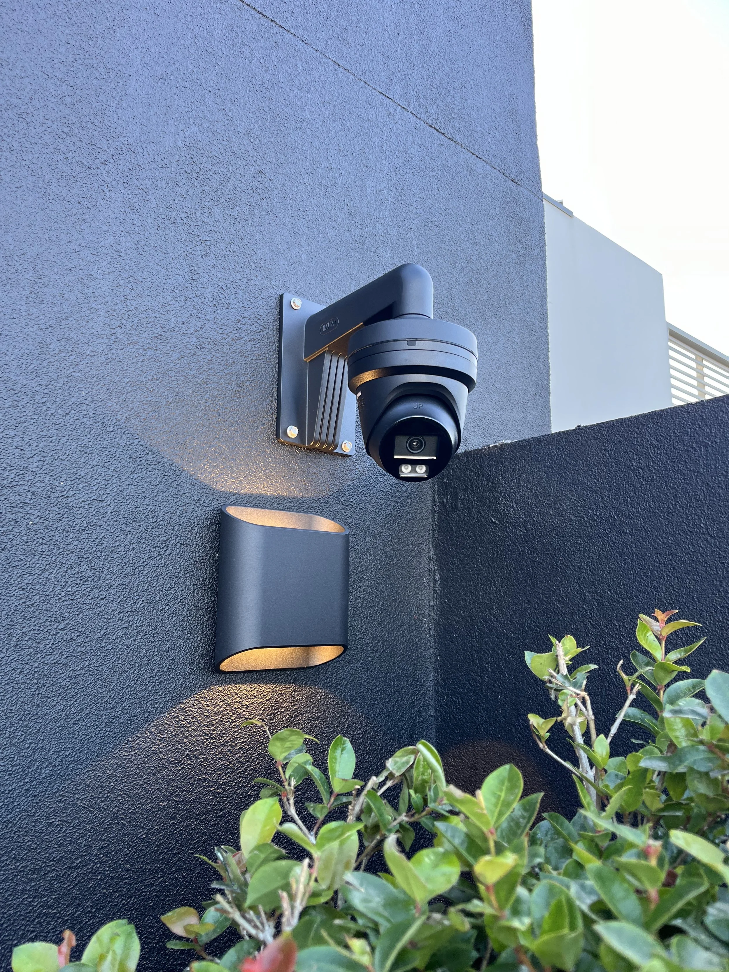 Smart Home & Security
