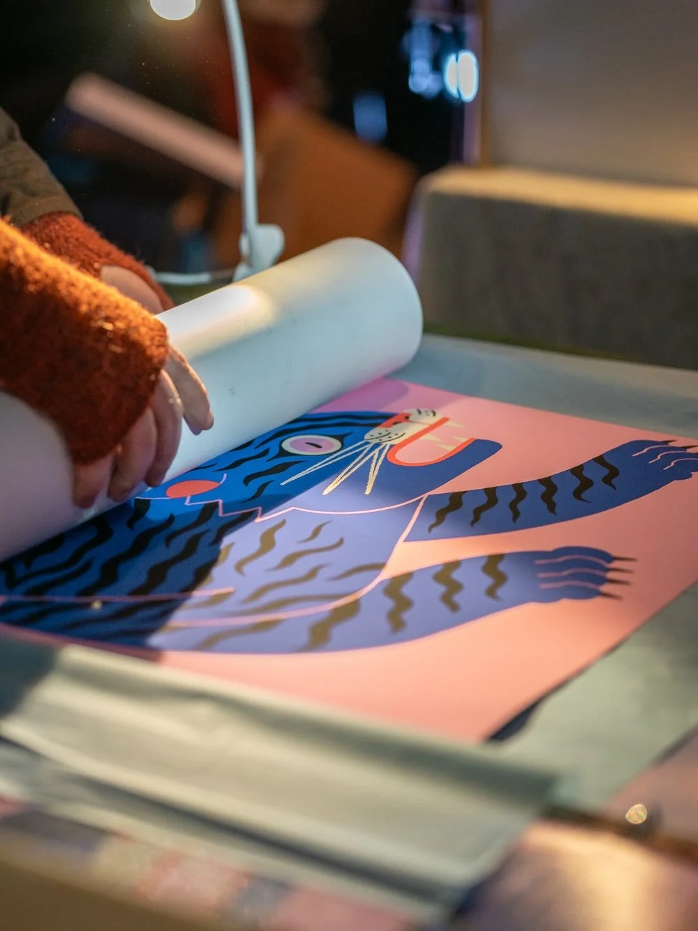 Tusen takk for i &aring;r @oslossupermarked 🌟 Vi hadde det s&aring; koselig, og det er s&aring; stas at det er s&aring; mange som shopper trykkene v&aring;res! Vi setter stor pris p&aring; dere allesammen ❤️ Anbefaler alle &aring; turen neste helg, 