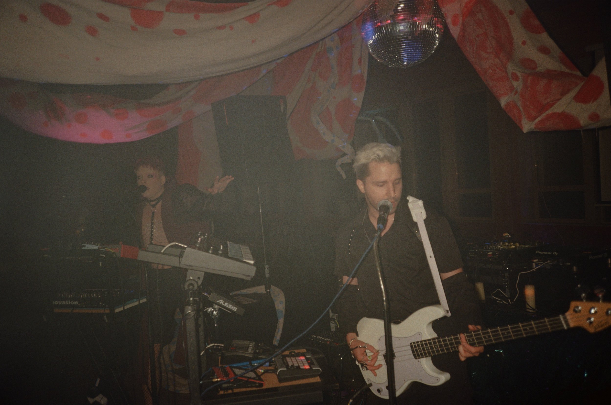 2026-09-polari-r3-06.jpg