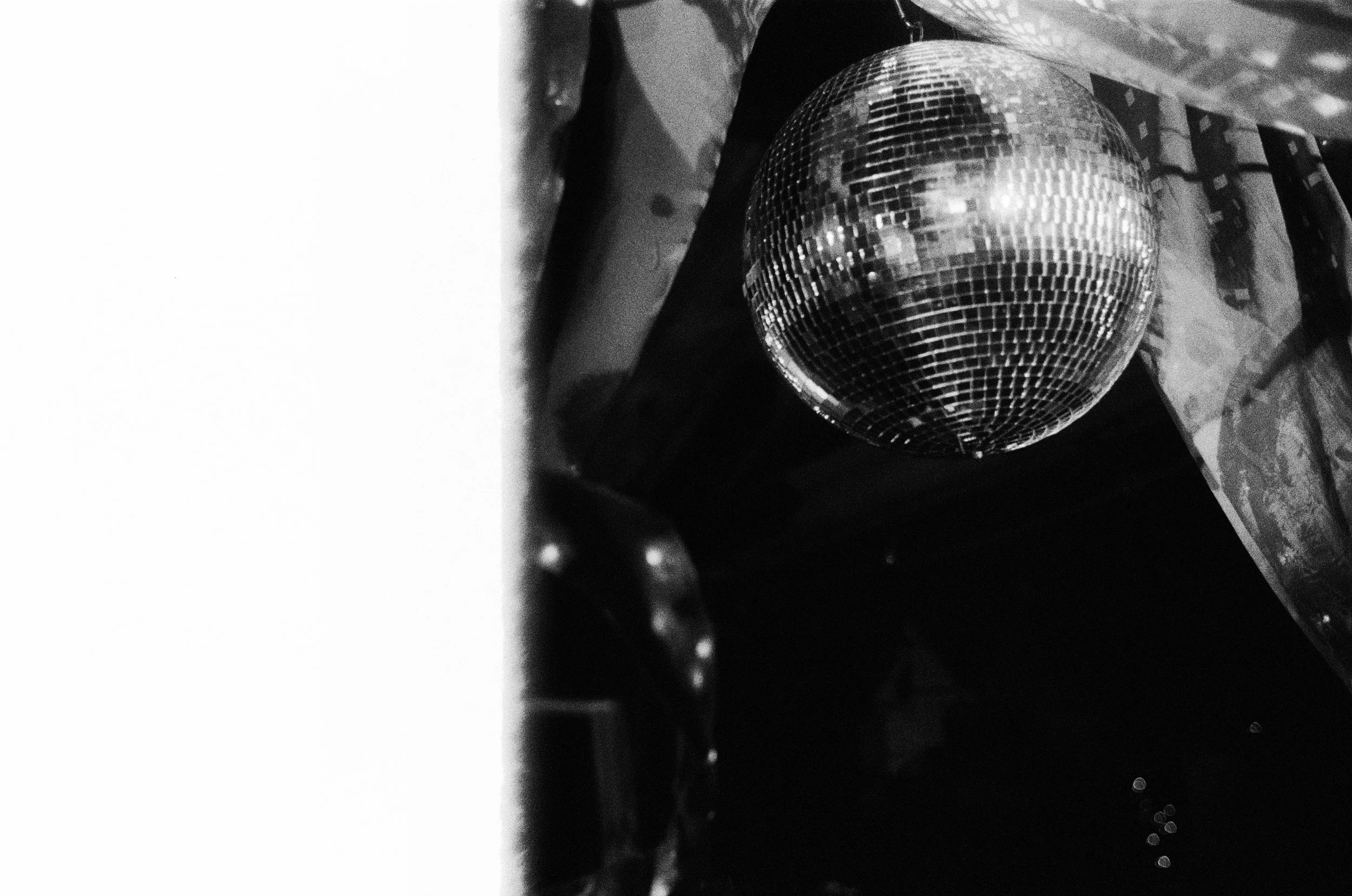 2026-09-polari-r1-00.jpg
