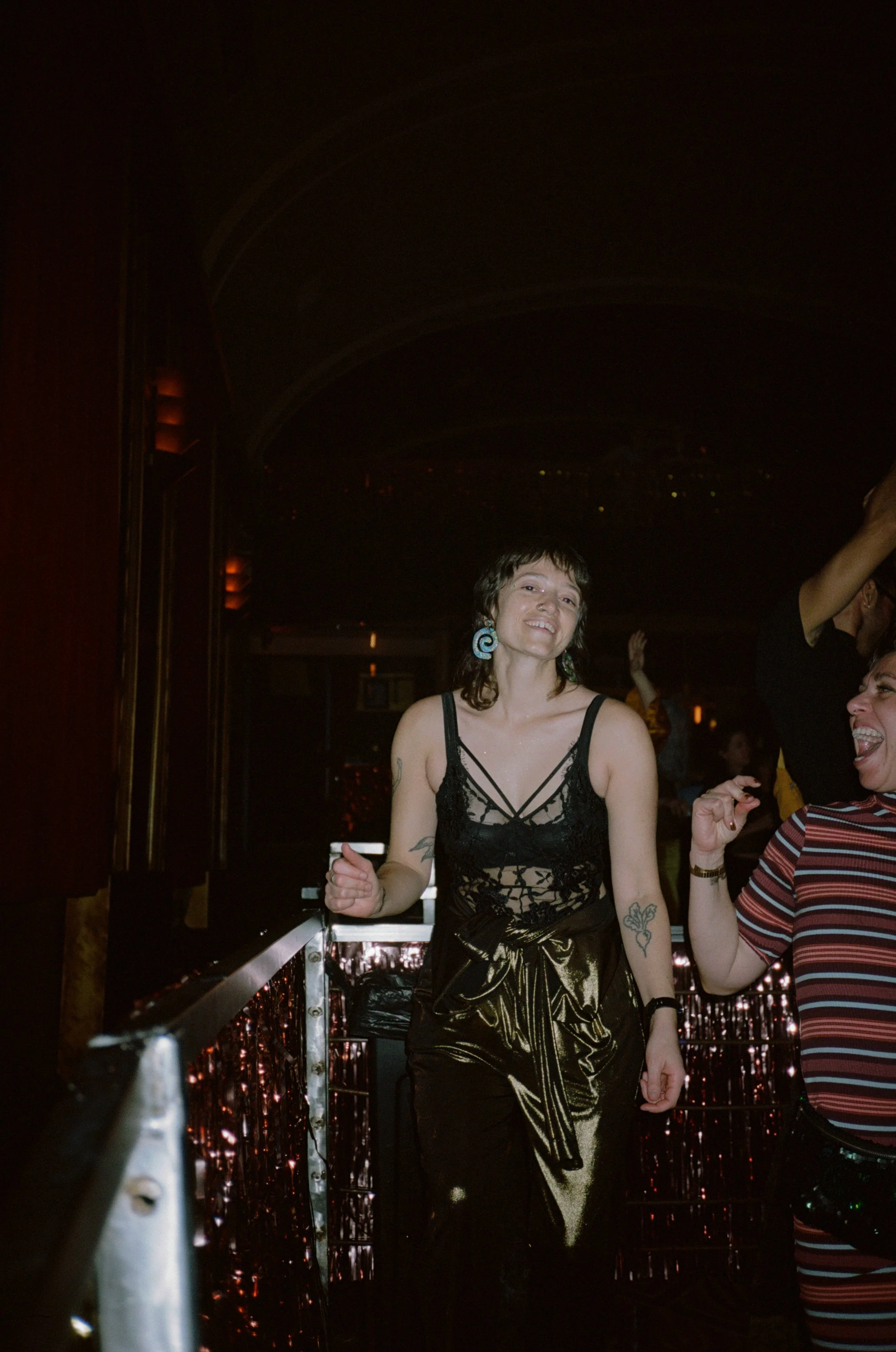 2025-11-r1-twirl-t4-29a.jpg