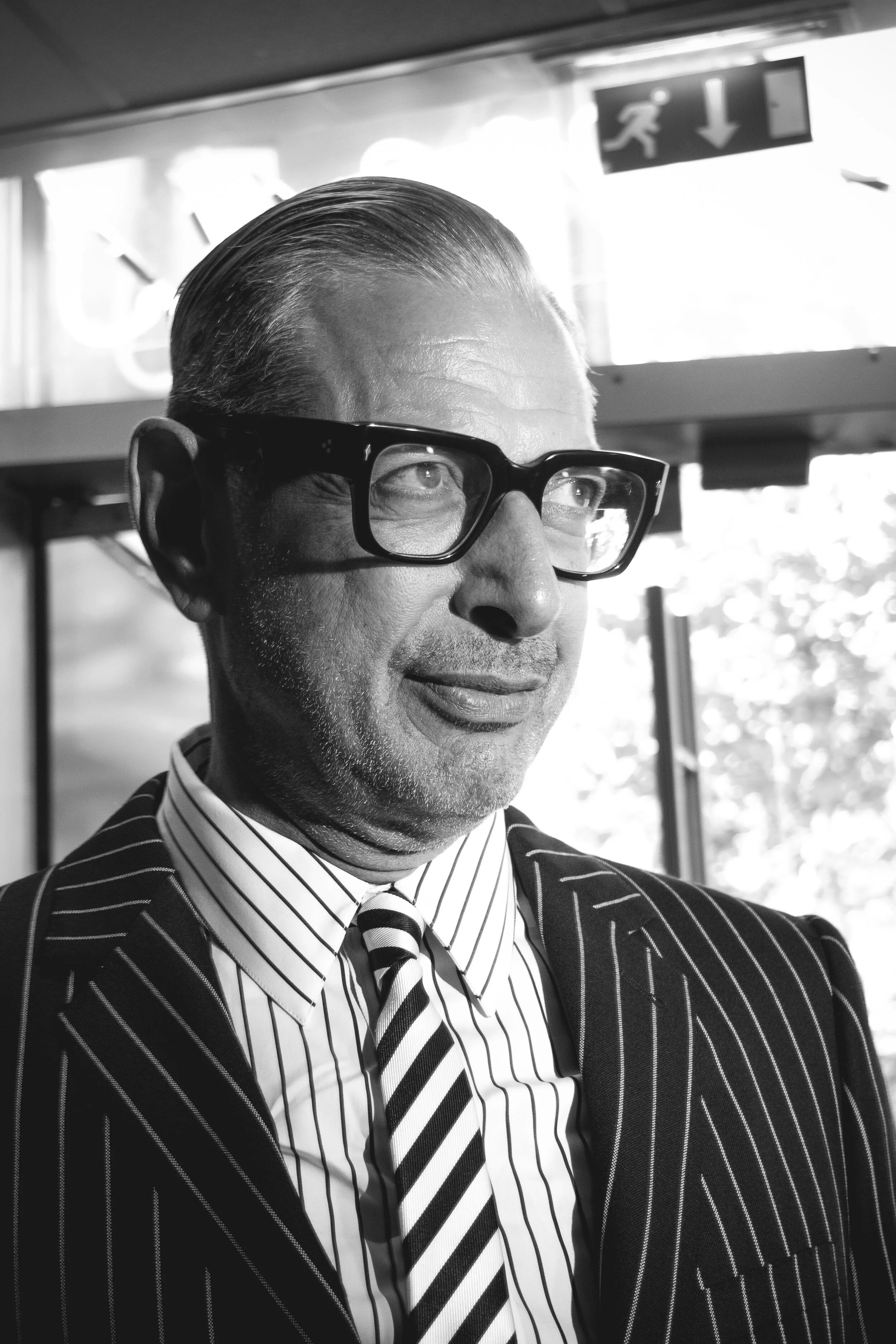 Portrait de l'acteur Jeff Goldblum en noir et blanc à la soirée d'ouverture du Champs Elysées Film Festival à Paris, reportage photo