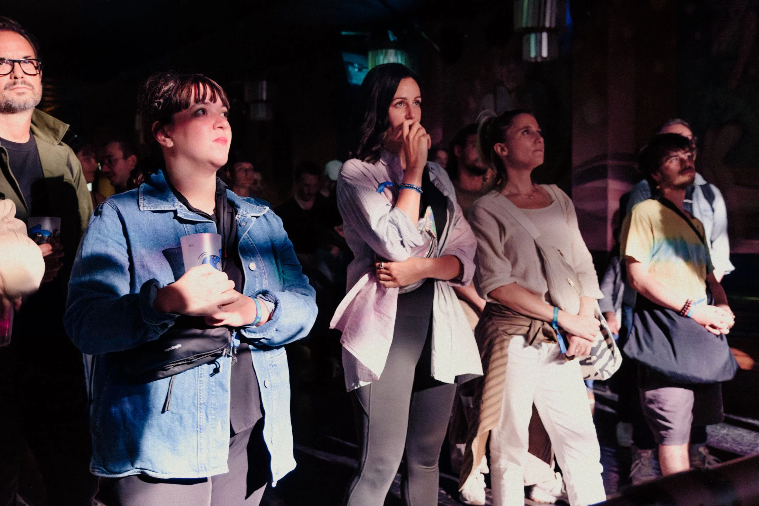 Calypso's sister (center).