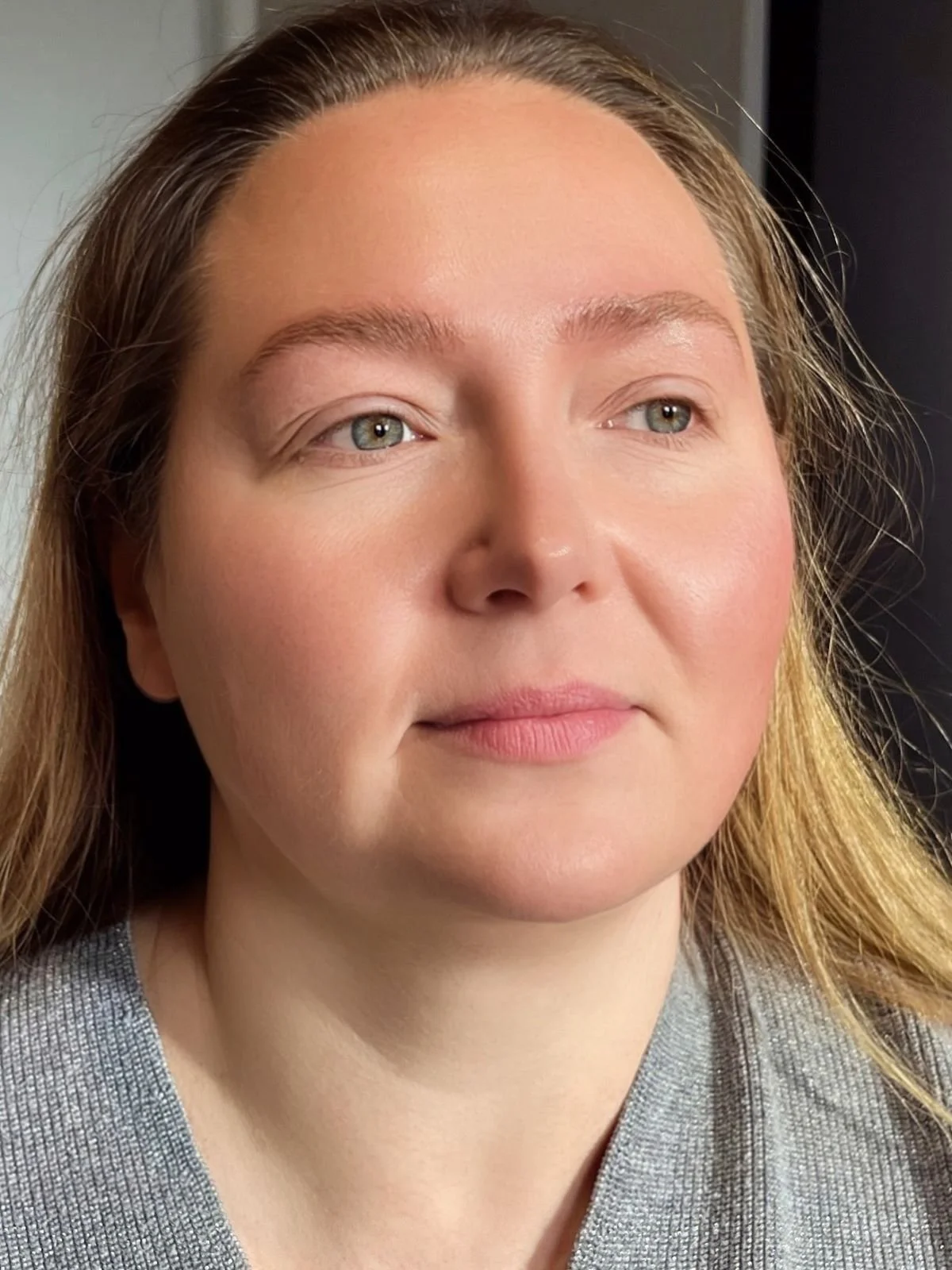 Ergebnis Microblading blonde Brauen 