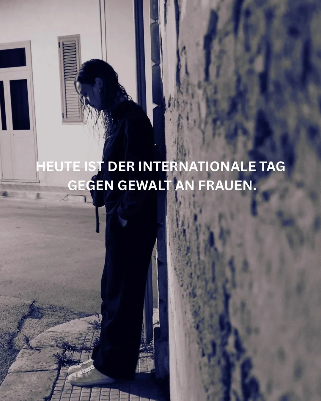 Ich will nicht mehr schweigen.
Ich will nicht mehr relativieren.
Ich will nicht mehr beobachten, wie Frauen allein gelassen werden.

Gewalt gegen Frauen ist kein Thema, das wir wegschieben k&ouml;nnen.
Es betrifft uns.
Es betrifft alle.
Und M&auml;nn