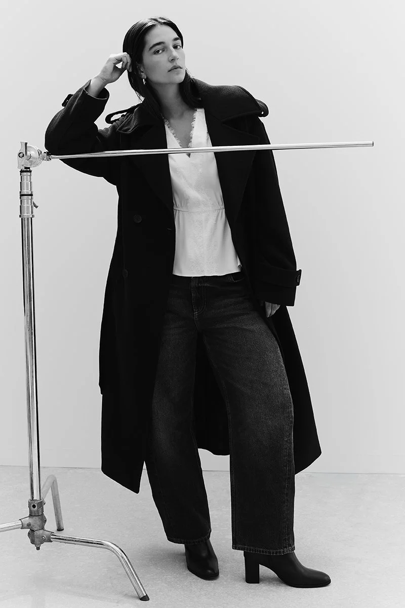 20250916_ExtCampaign_Trend_D8_Blouse_Shot002_221LR.jpg