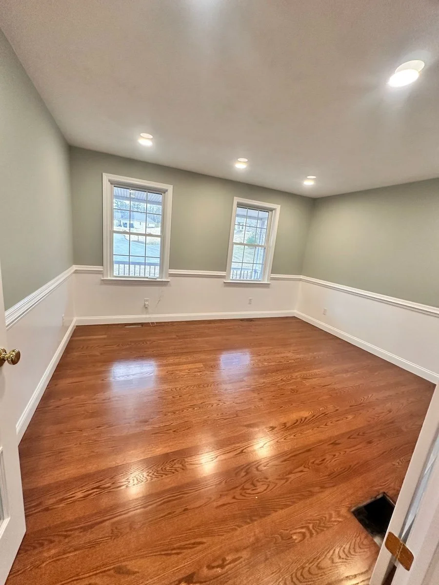 Interior Painters in Holden Clear View.jpeg