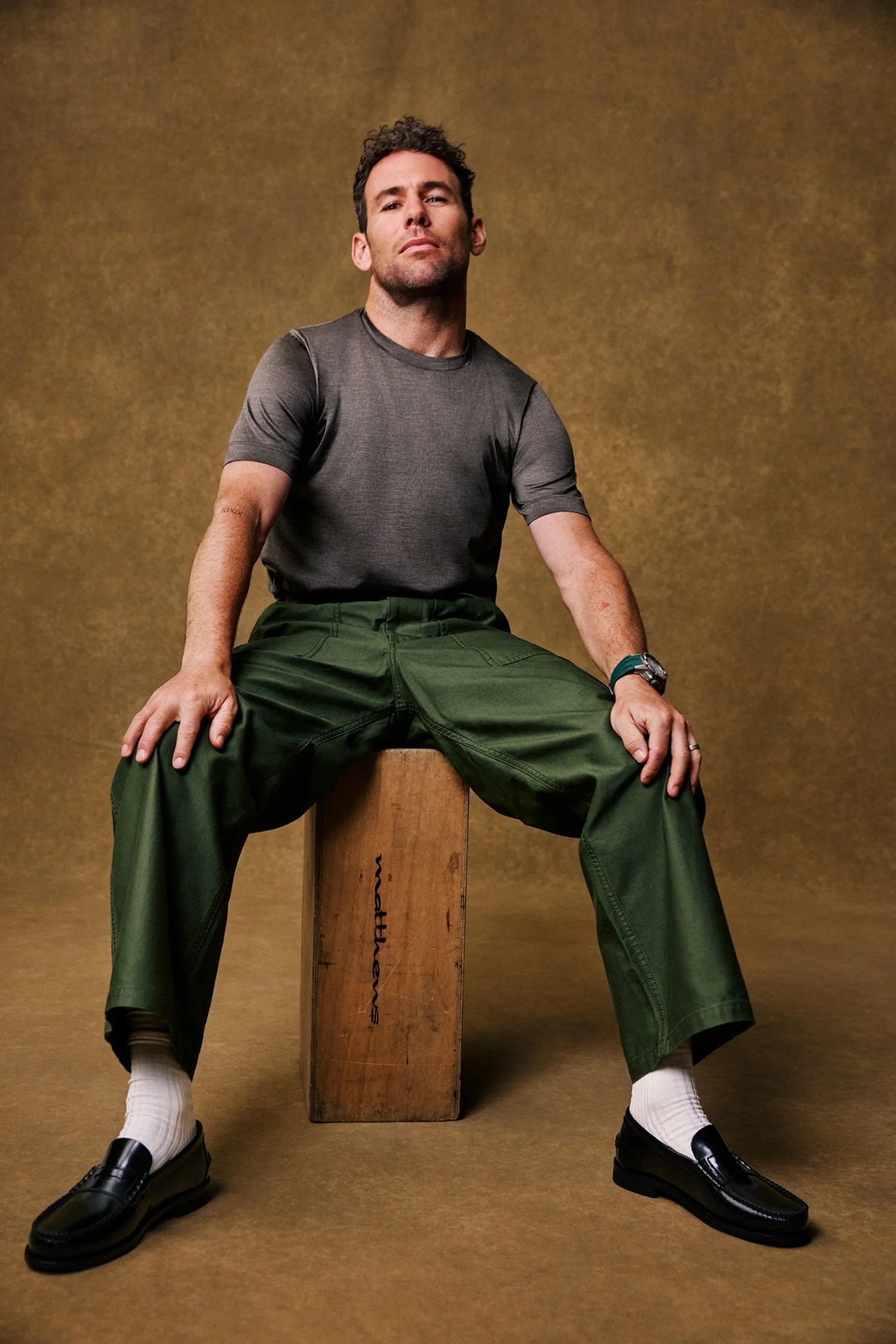 Close-up celebrity portrait of Mark Cavendish by Chris Floyd with editorial lighting