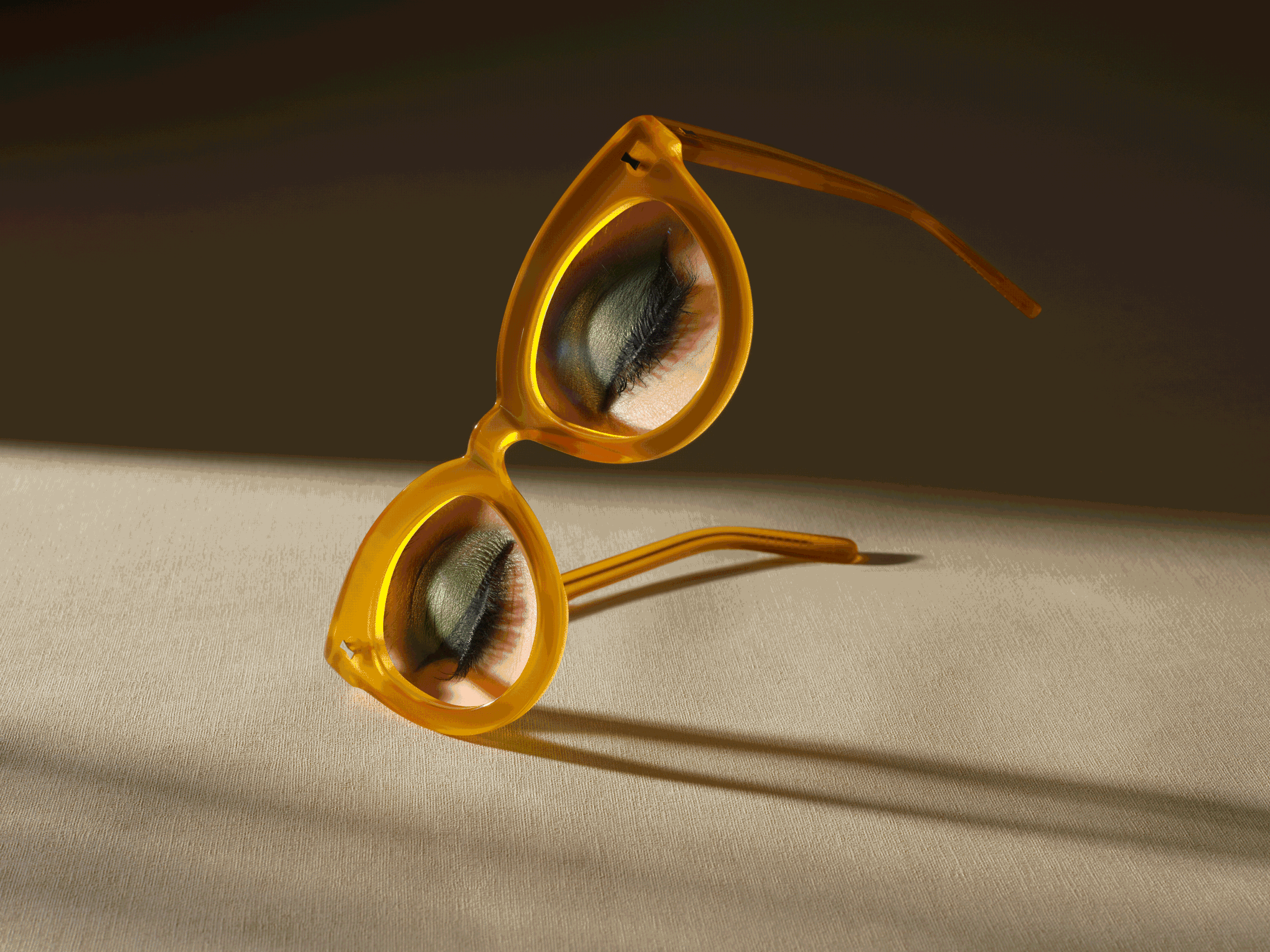 Kellie French - Guardian - lovely peepers!