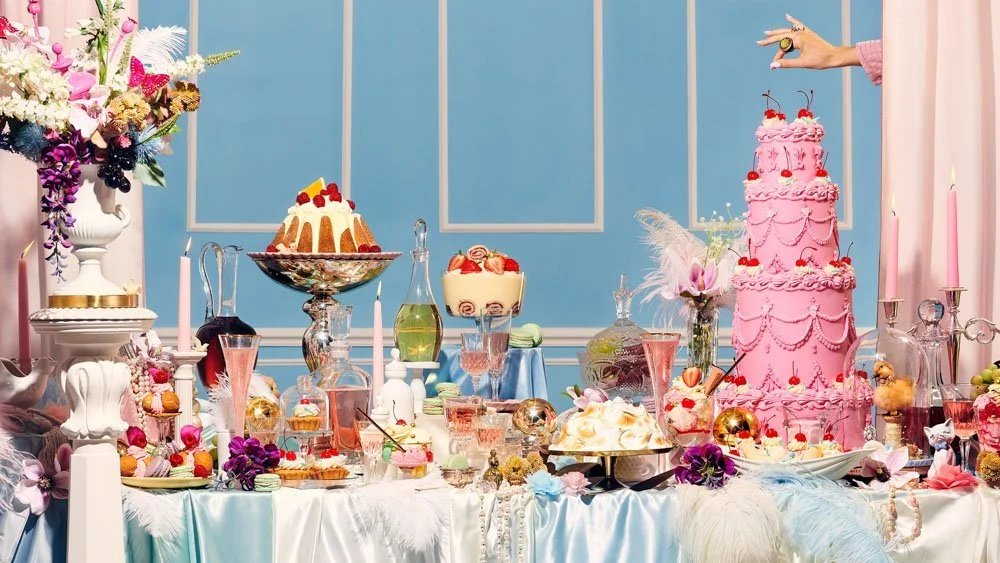 Flock_FrankieTurner_Table-Scene-Long_Thin.jpeg