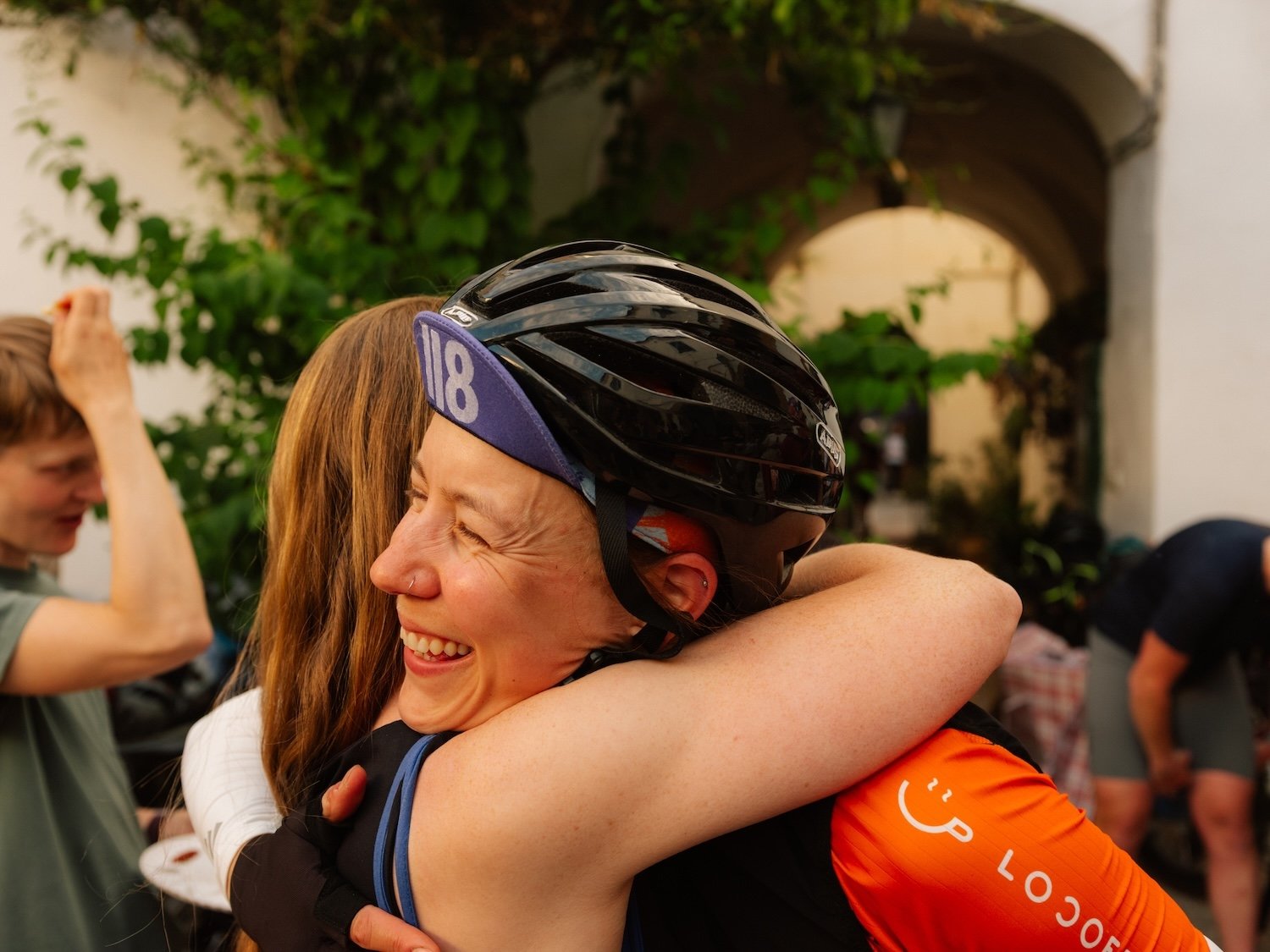 flock-liz-seabrook-lost-dot-101-race-cycle-adventure-9182.jpg