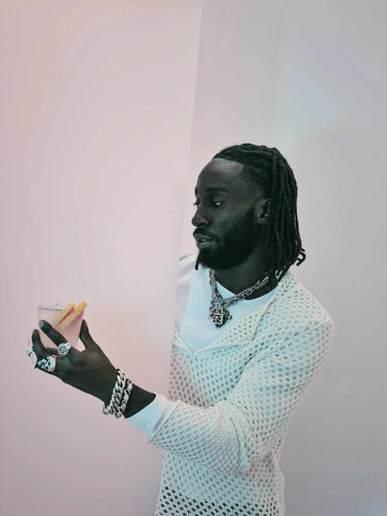 WeAreFlock-PhilFisk-Observer-OFM_KojeyRadical-portrait-music-colour-photgraphy-london_14315.jpg
