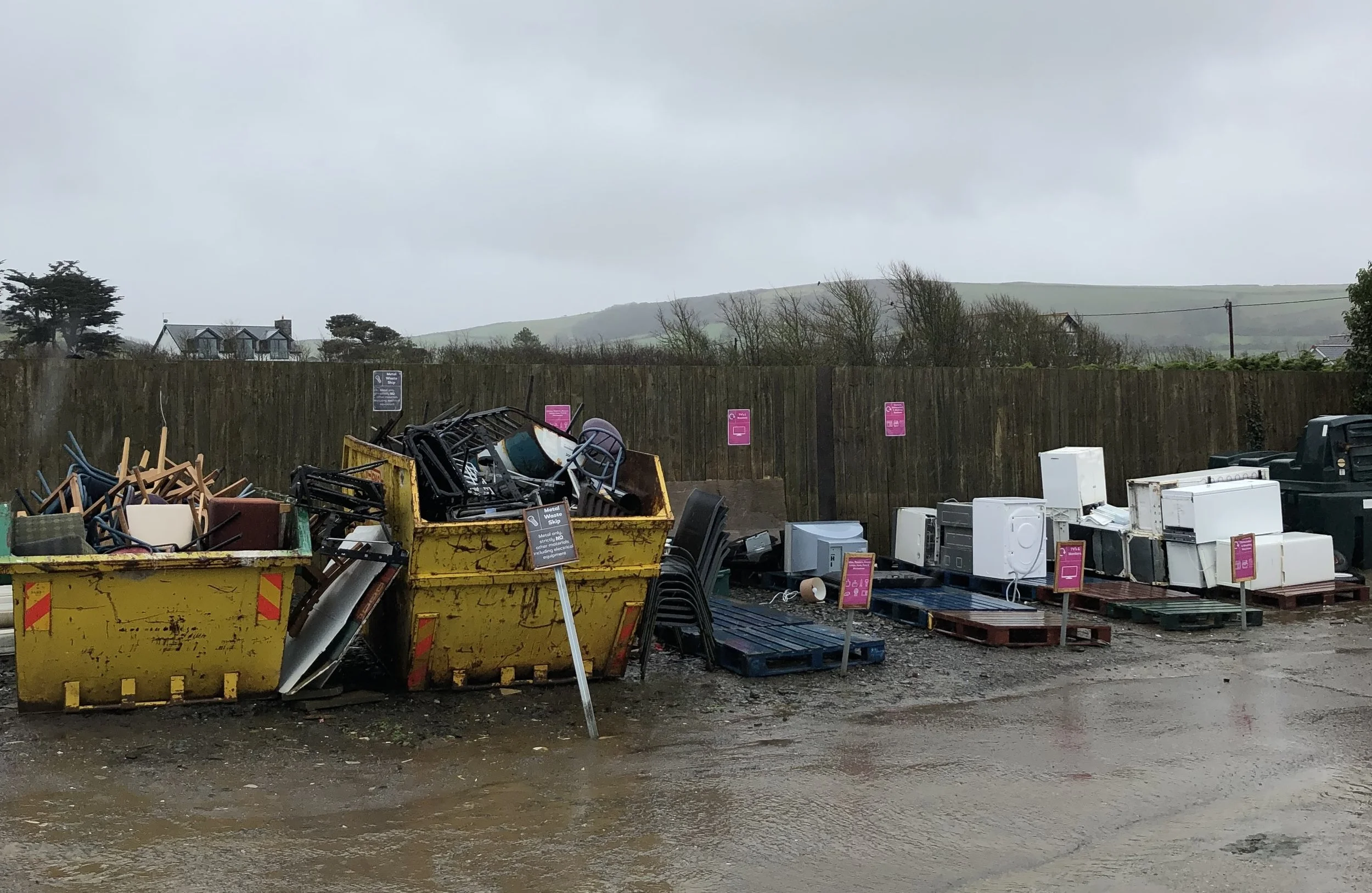 Picture of rubbish in skips somewhere in Newcastle