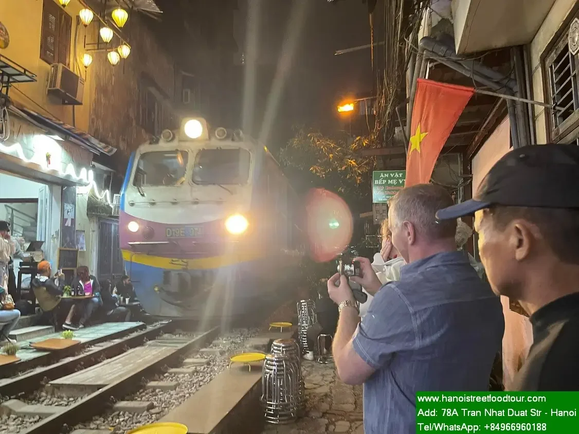 Train street tour 2.webp