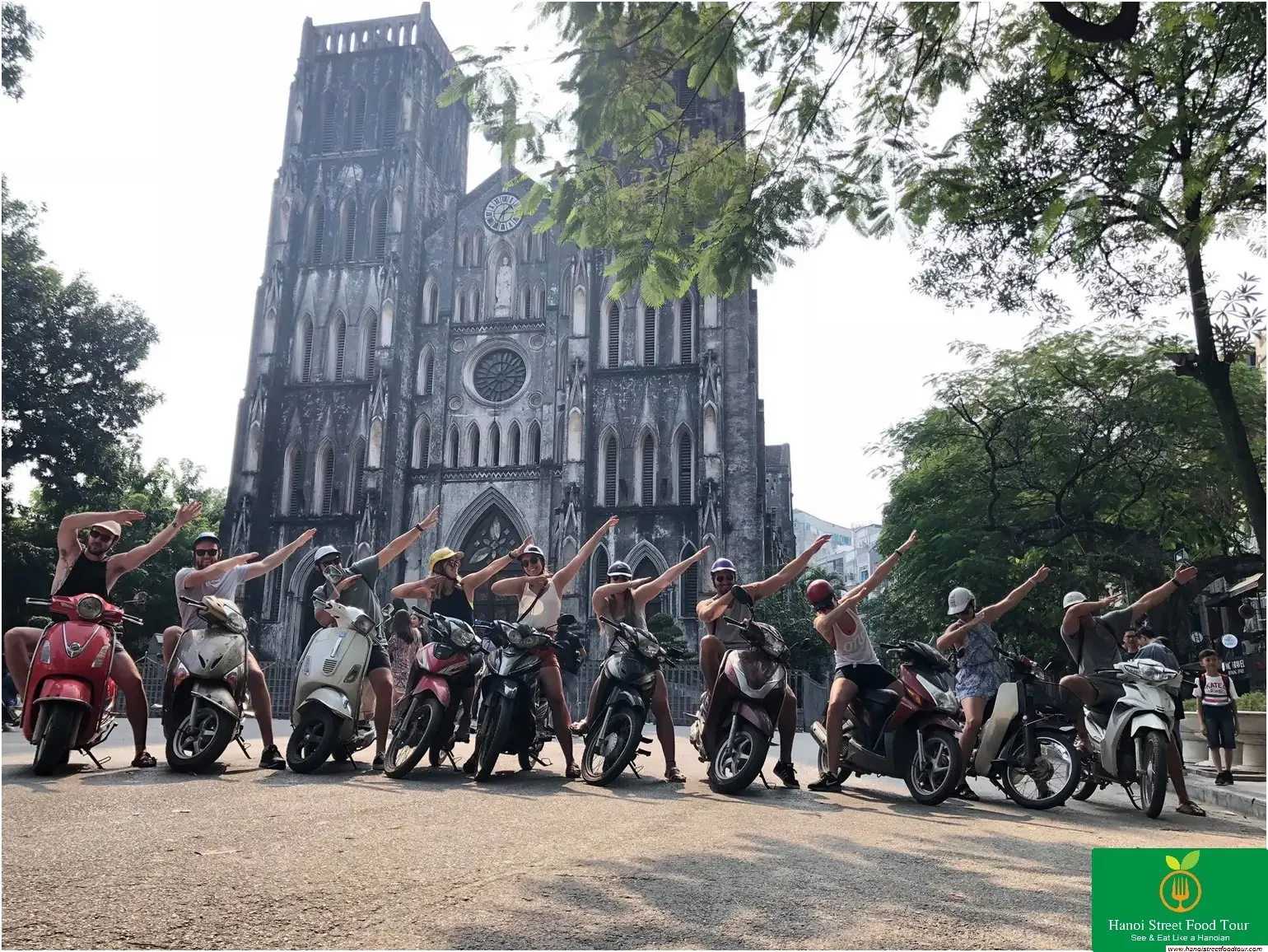 Hanoi motorcycle tour 1.webp