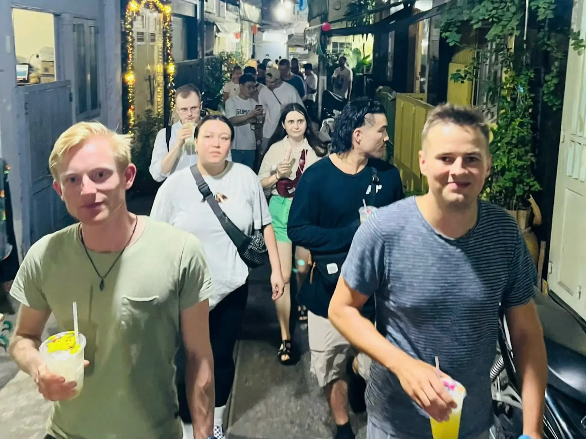 Walking Streetfood 3.webp