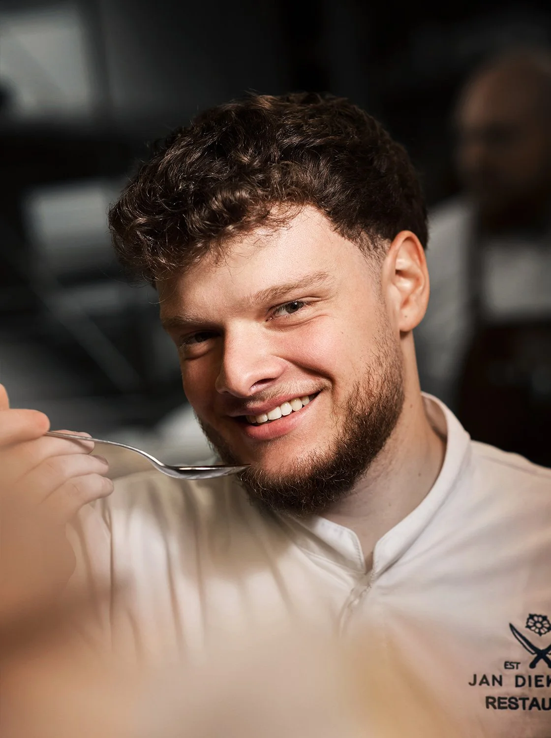 01_team.jpg