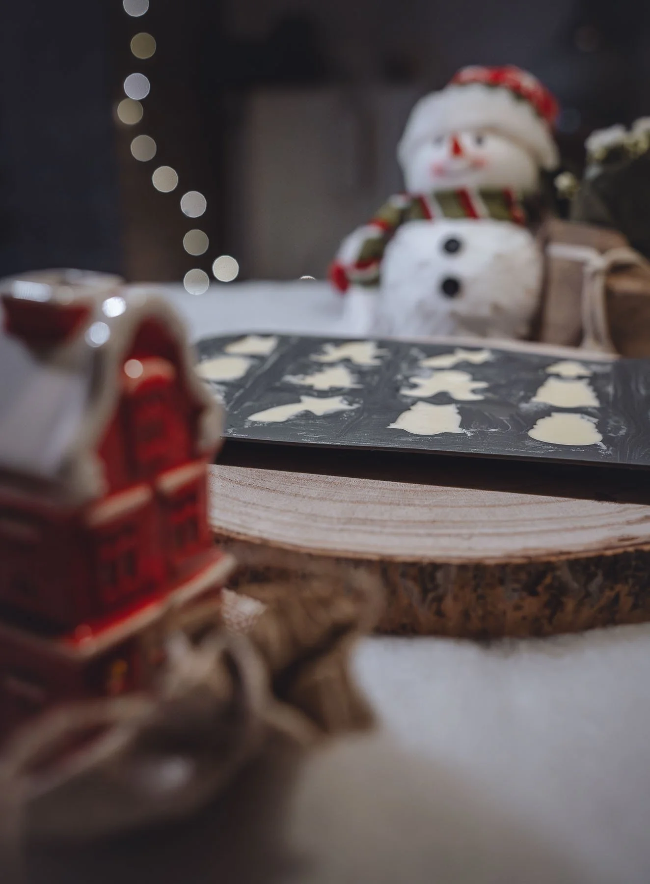 Detail-focused brand photography showing dog treat preparation in a styled kitchen environment. Ideal supporting image for pet brands, adding depth to campaigns through atmosphere, process, and visual storytelling.