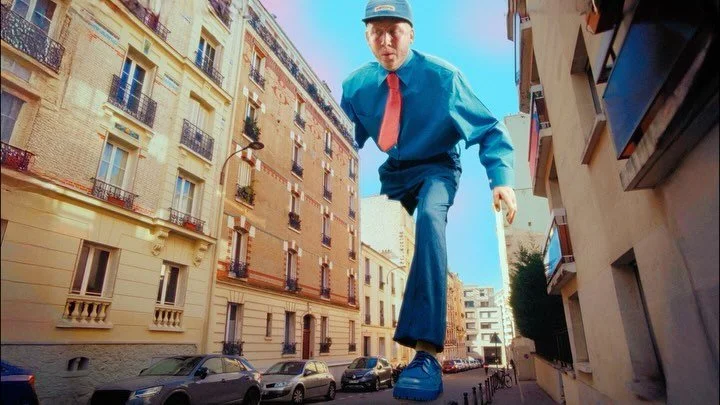 &laquo;&nbsp;Petite Musique&nbsp;&raquo; de Eddy de Preto est sorti hier ! J&rsquo;&eacute;tait assistant r&eacute;al et aussi fait quelques VFX pour le montage donc voil&agrave; un breakdown de certains effets r&eacute;alis&eacute; 💫

Directed &amp