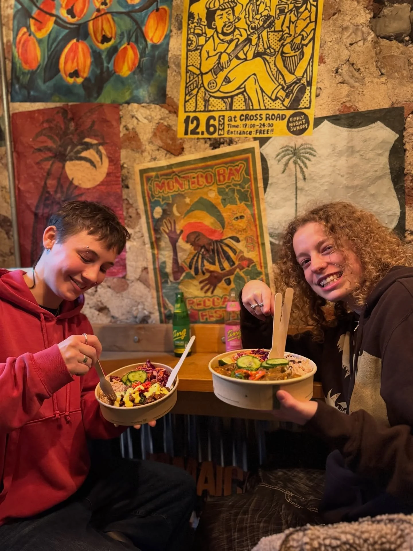 Brighton 🥹 IT&rsquo;S TIME ‼️💚💛❤️ 

🇯🇲 We&rsquo;ll officially be open from tomorrow at 12 PM. (But you can order via @ubereats_uk tonight 🤭)

Thank you so much to our first customers for the warm welcome 👊🏾 let&rsquo;s goooooooo xox

📍70 Pre