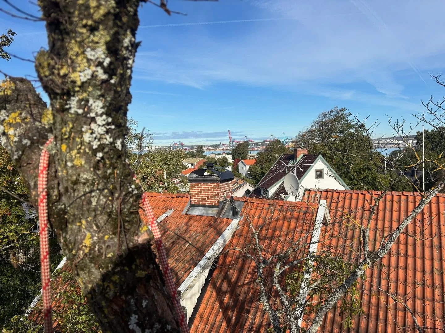 Fint v&auml;der, utsikt &ouml;ver hamnen. H&auml;rligt!!