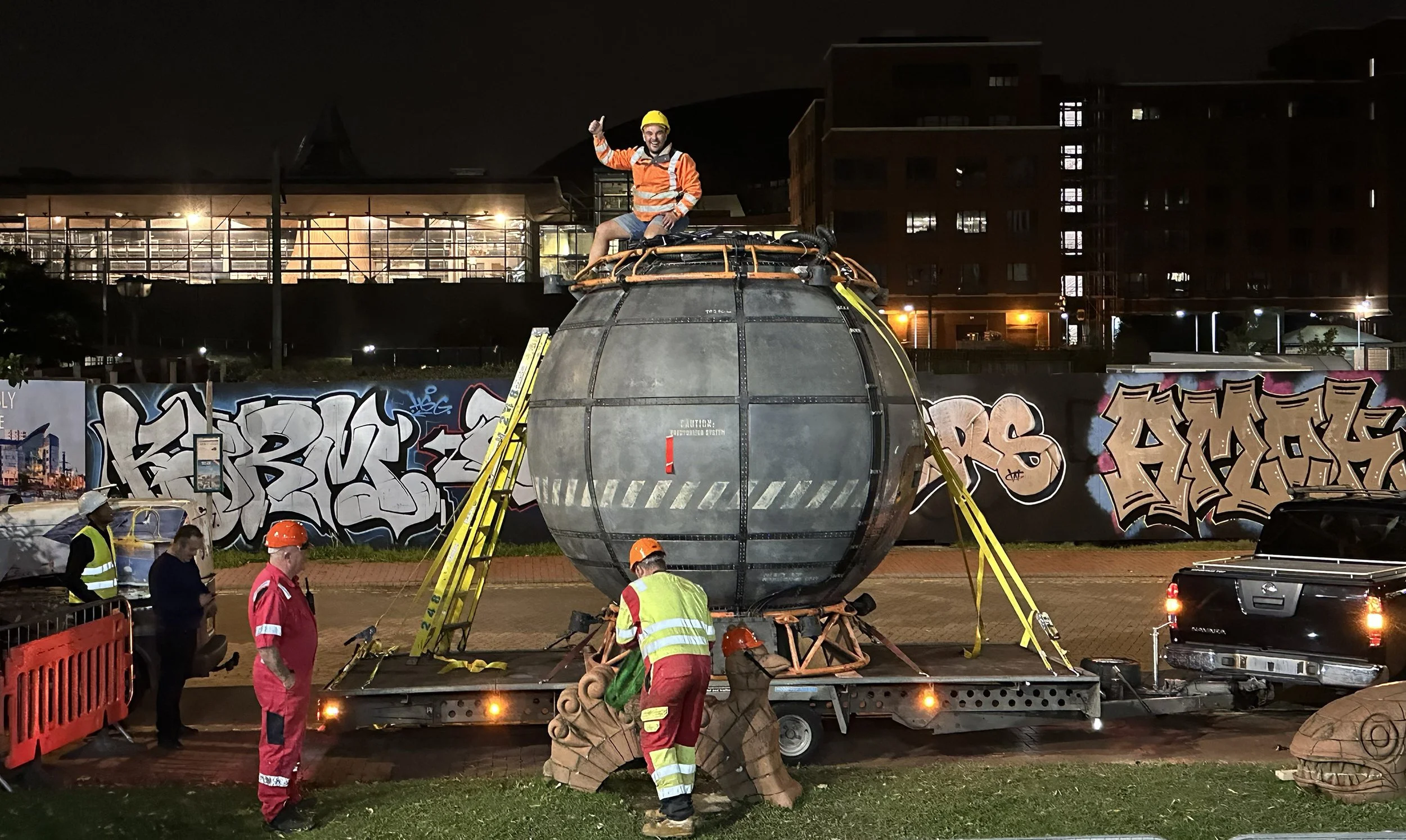 SUBMERSIBLE_BTS 01.jpg