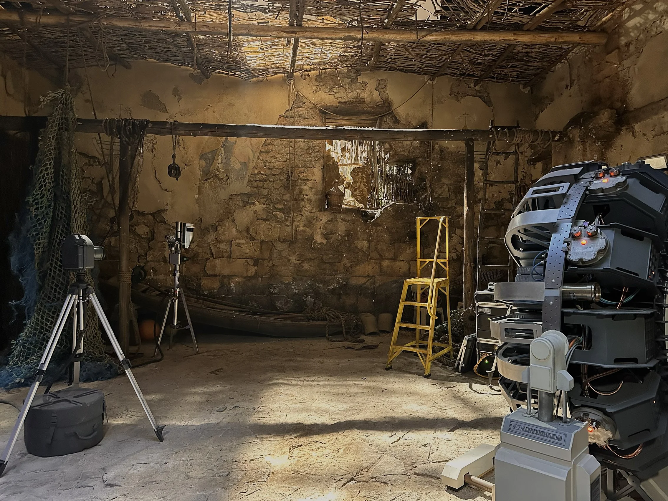 OUTHOUSE_BTS_SET PICS_01.jpg