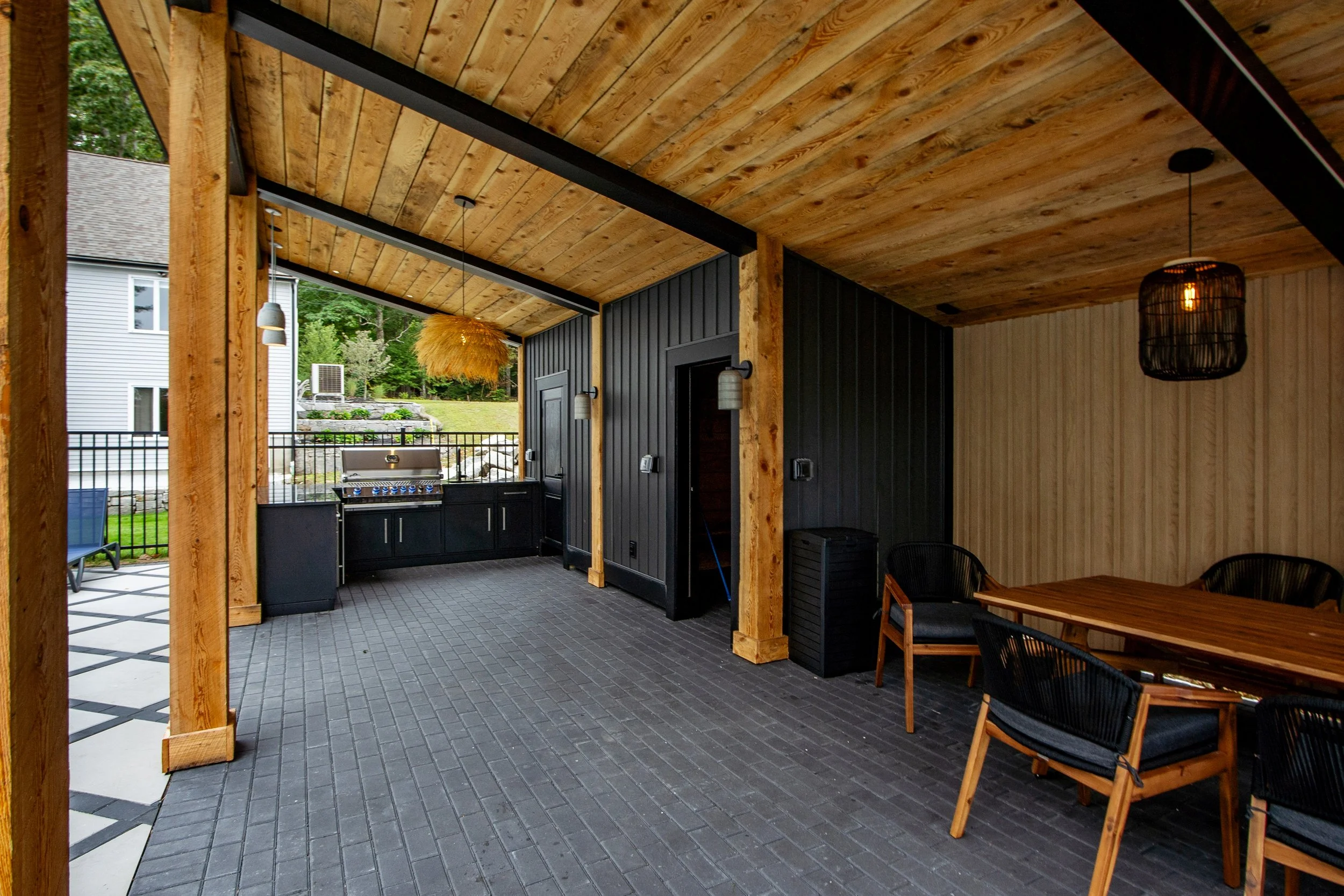 properties_37184_ci9und0b_Exterior_453_Glenallen_Street_012.jpg