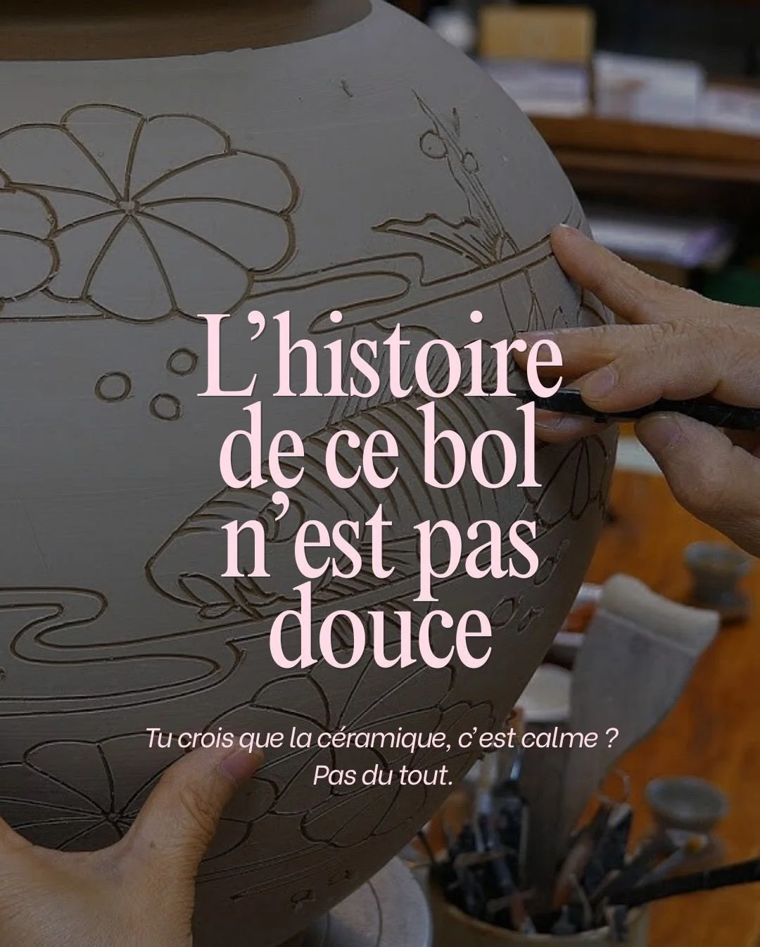 On parle souvent de la c&eacute;ramique comme quelque chose de doux, de lent et de calme. 
Mais derri&egrave;re certains objets, ils y a des histoires plus complexes.

#ceramique #ceramichistory #ceramicprocess #contemporyceramics