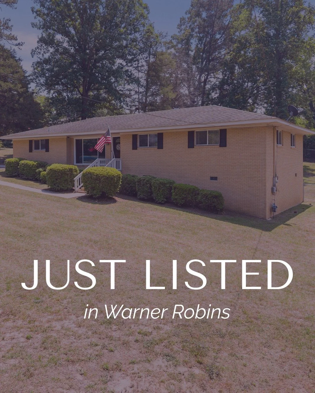 With just over half an acre + updates already done, you don't want to miss this!

🏡 Welcome to 202 Woodland Drive in Warner Robins. This 3 bed, 1.5 bath home has 1,200 sq ft with refinished hardwood floors, new windows, a new sliding glass door, and