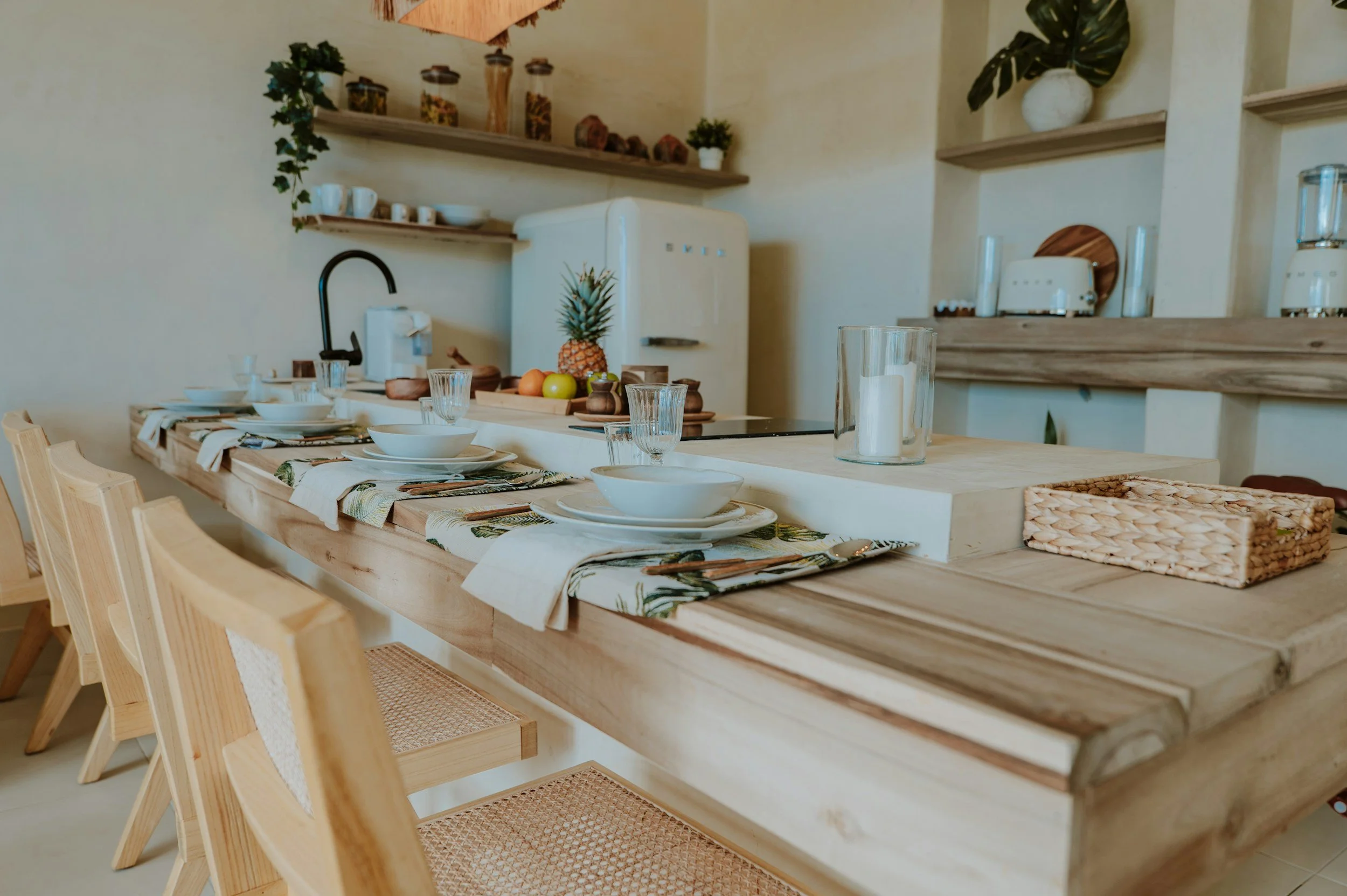 Whether you're hosting a backyard cookout or a last-minute get-together, being a great summer host doesn't have to be complicated. It just takes a little intention and one really good recipe.