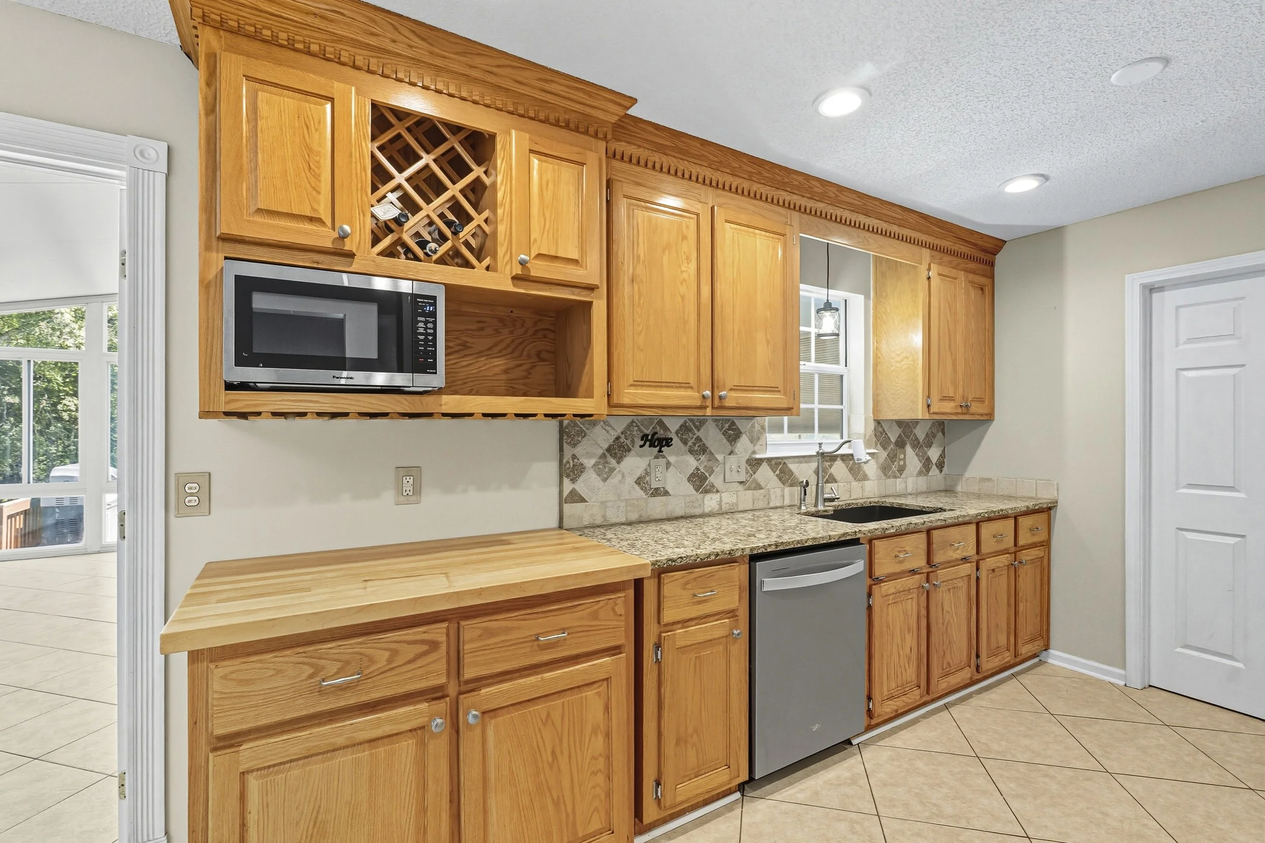 12__AAA7220_mls.jpg