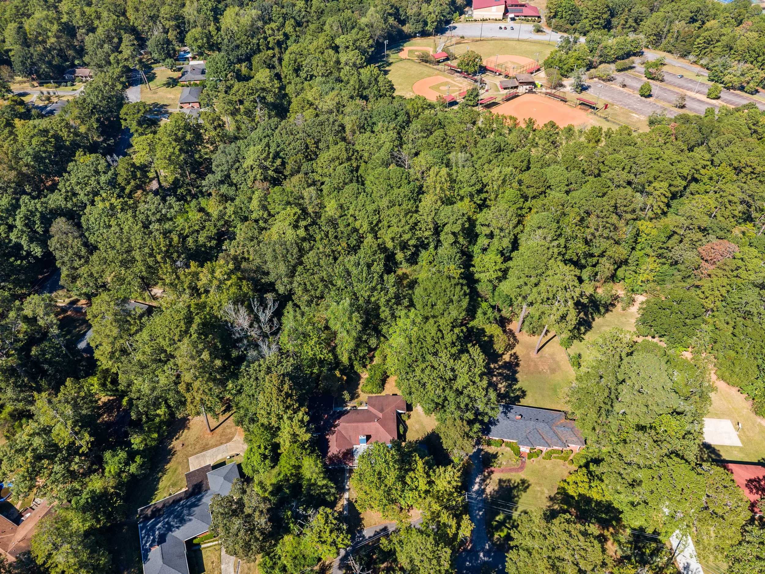 08_DJI_20260928153303_0897_D_mls.jpg