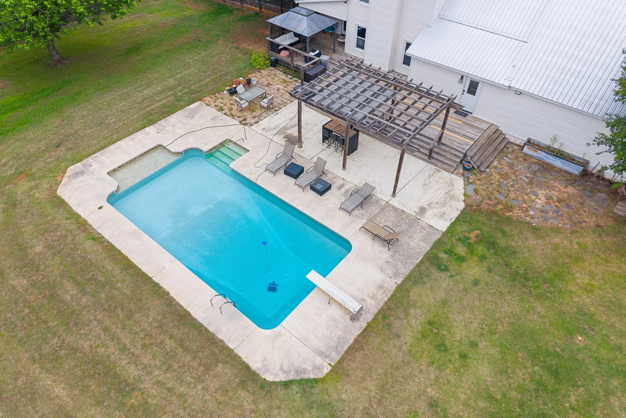 55_DJI_20260501143204_0324_D_mls.jpg