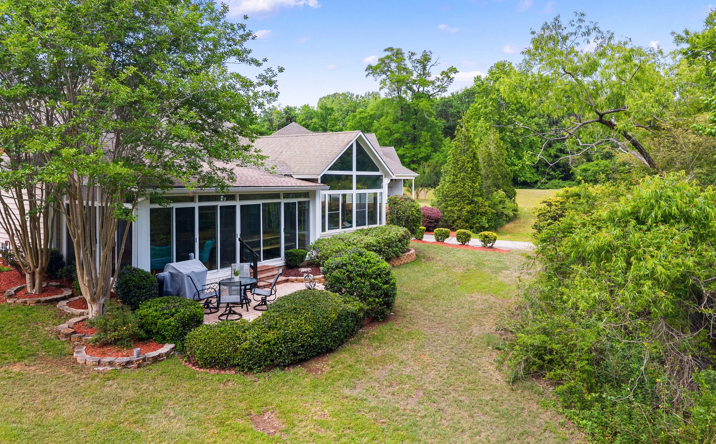 75_DJI_20260430164229_0271_D_mls.jpg
