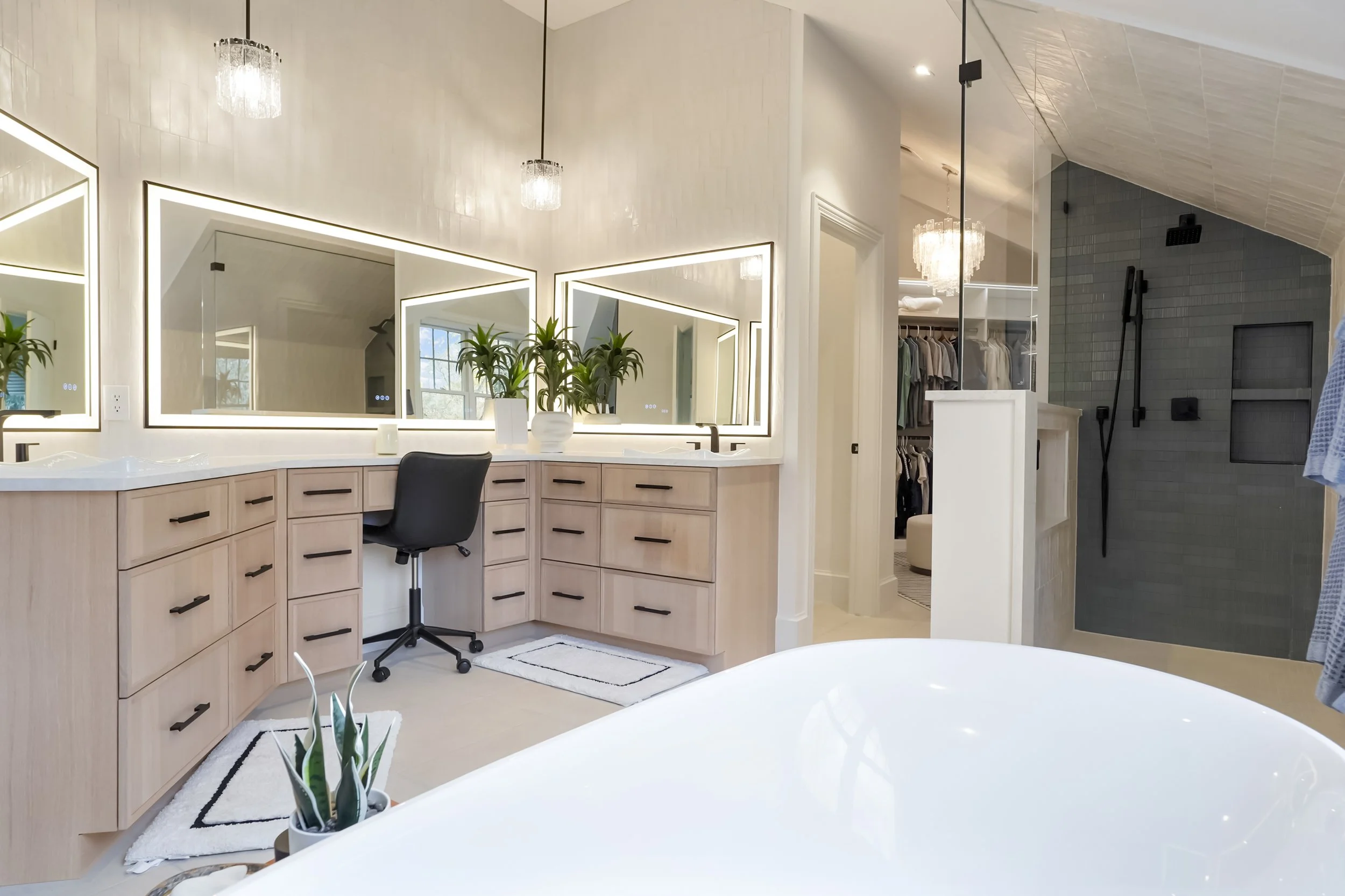 5005 Christensen Dr-5.jpg