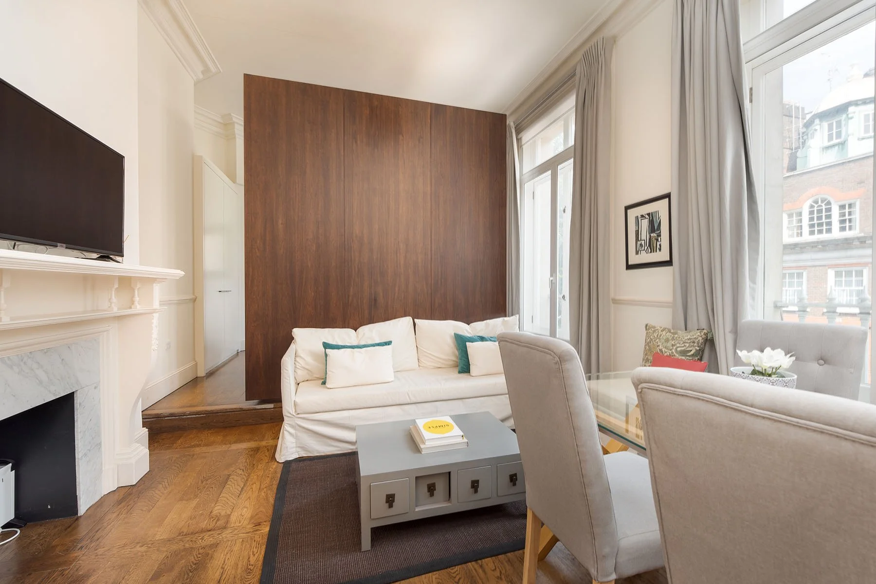 Flat 3, 19 Grovsnor Garden-5.jpg