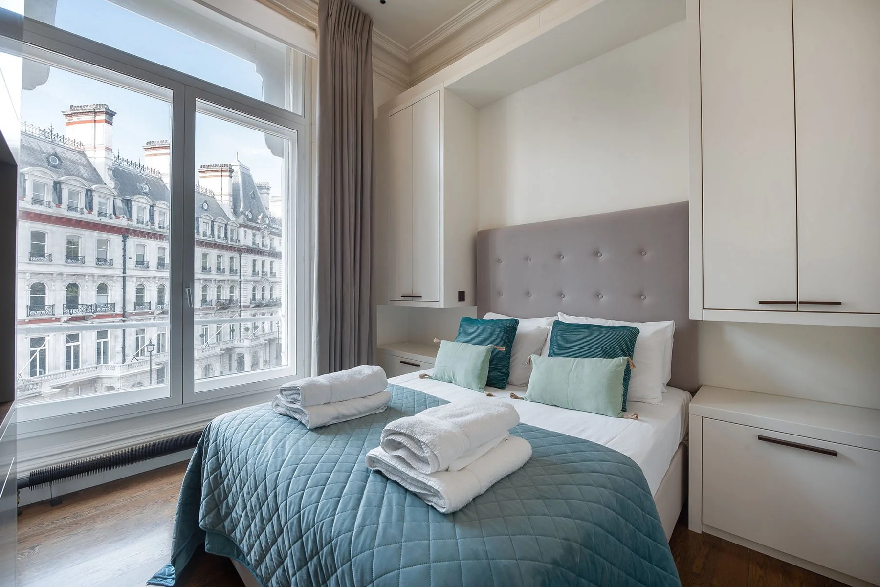 19 Grovsnor 15-09-11.jpg