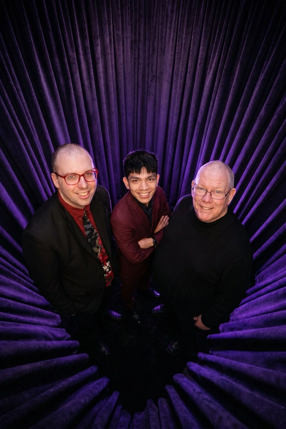   HIGH ANGLE ENCLOSURE EXPERIENCE 
 We take a group picture, then through the power of AI Create A Fun Experience Your Guests Will Love!
 
 
Click For Pricing
 