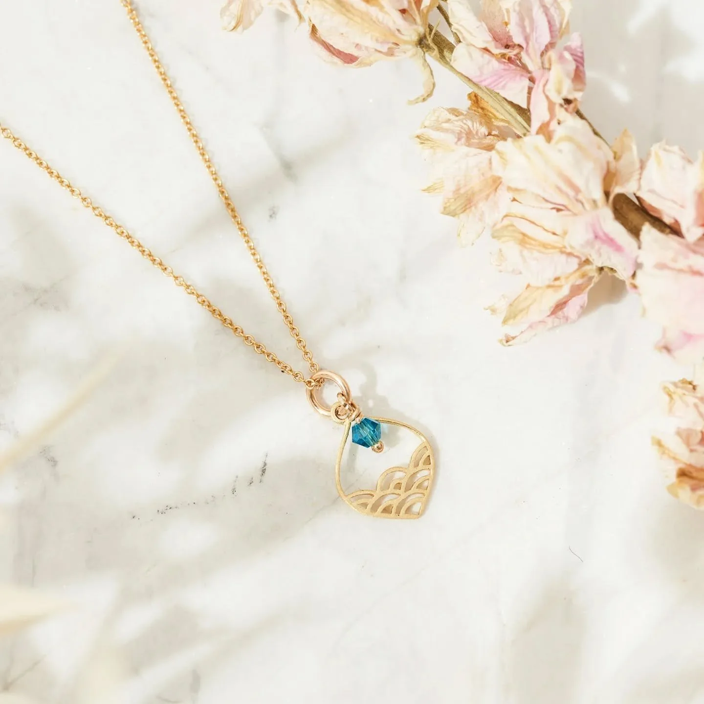 Calm Seas swarovski necklace.

A beautiful reminder that even when we find ourselves in the stormiest of weather, our inner and outer oceans can still remain calm 🧘&zwj;♀️ 

Available on the website. LINK IN BIO.

#swarovski💎 #spiritualjewellery #c
