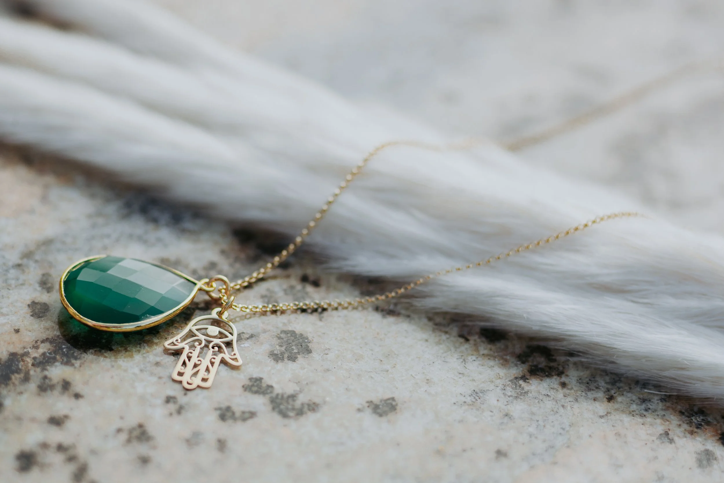 Hamsa onyx 2.jpg