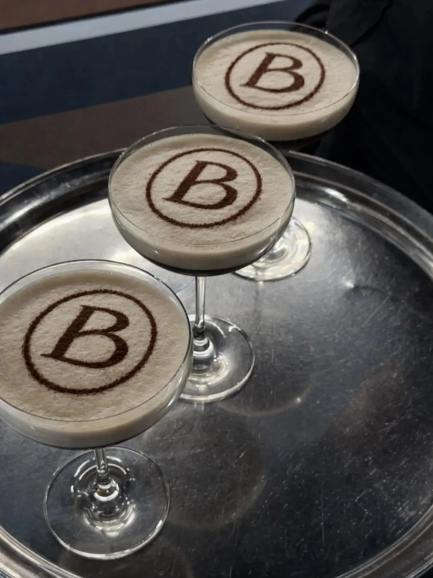 Weekend plans:
A fresh blowout. A few espresso martinis.

&bull;
&bull;
&bull;
Hair salon, luxury, hair salon, St. Petersburg, Tampa Bay, espresso, martinis, TGIF, weekend, vibes, espresso martini, aesthetic