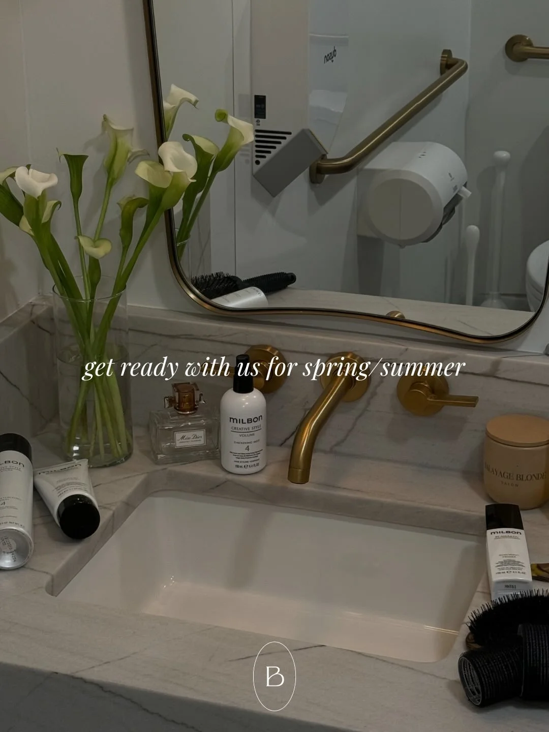 Spring is the perfect time to refresh your hair before summer. A trim, hydration, and a healthy blonde reset now will keep your hair bright and strong through the sun, heat, and swimming ahead.

Book your spring refresh through the link in our bio.

