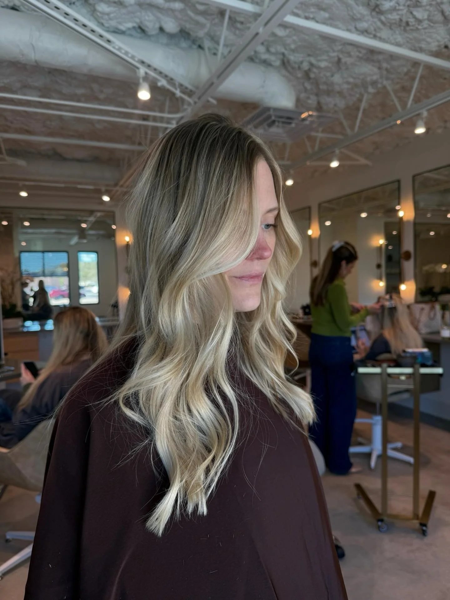 Somewhere between blonde and unforgettable.

Hair by: @hairbysydneyyy